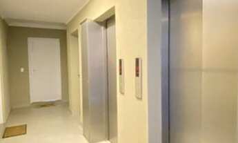 Imagem 4: Vendo apartamento com vista para o Guaíba, três dormitórios com suíte, churrasqueira e inf