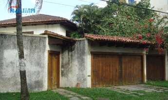 Imagem: Casa com 4 dormitórios à venda, 561 m²