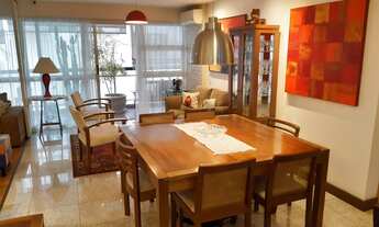 Imagem 3: Excelente apto original 2 quartos (atual 1 suíte e sala ampliada), na quadríssima da praia