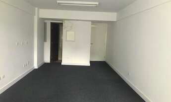 Imagem 4: CONJUNTO SALA COMERCIAL para alugar com 42.4m² por R$ 600,00 no bairro Centro Cívico - CUR