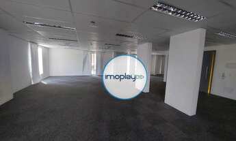 Imagem 5: Conjunto Comercial em vão livre de 720m², 16 vagas de garagem com 4 banheiros e copa