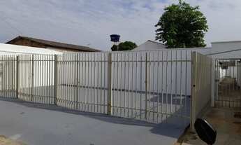 Imagem: Casa com 02 quartos no bairro cardoso