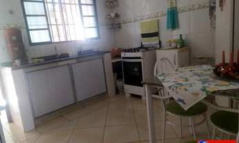 Imagem 5: Chalé em Caldas Novas com 3 quartos, 1 suíte, esquina, excelente localização