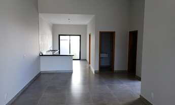 Imagem 3: Linda casa de condomínio térrea para venda, com 3 quartos sendo 1 suíte, com área total de