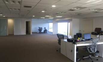 Imagem 2: Excelente Sala em vão livre de 197m2 Com Ar Central