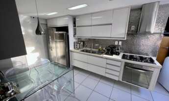 Imagem 2: Apartamento mobiliado para aluguel e venda possui 144 metros quadrados com 3 quartos