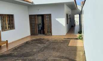 Imagem 6: Casa com 4 dormitórios à venda, 240 m² por R$ 690.000,00 - Jardim Itália - Cuiabá/MT