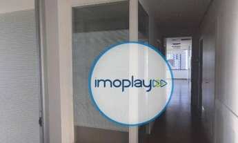 Imagem: Conjunto com 196,10 m² e 06 vagas ao lado