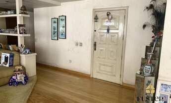 Imagem 6: Apartamento com 300m², Recém Reformado, Hall Privativo, em Copacabana