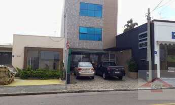 Imagem: Sala comercial na rua do Retiro, clara