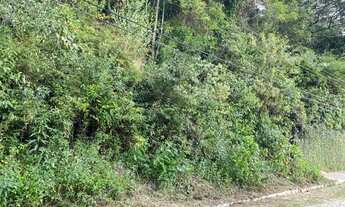 Imagem 3: Erreno aclive em ótima localidade Vista privilegiada , 4 minutos da Feirinha