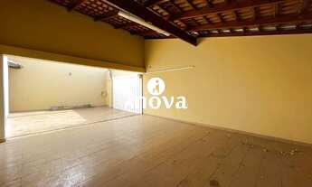 Imagem 2: Casa à venda, 2 quartos, 1 suíte, 2 vagas, Lourdes, Bairro de - Uberaba/MG