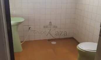 Imagem 5: Jacarei - Casa Padrão - Parque Itamarati