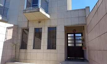 Imagem: Excelente Sobrado com 3 Quartos, sendo 01