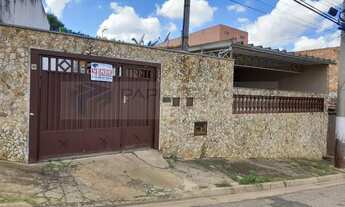 Imagem 2: Casa para Venda em Tatuí, Vila São Cristóvão, 2 dormitórios, 1 banheiro, 1 vaga