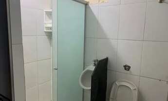 Imagem 3: Casa para venda possui 248 metros quadrados com 3 quartos em Setor Castelo Branco - Goiâni