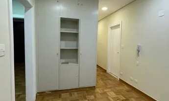 Imagem 3: ANDAR BAIXO, APTO REFORMADO C/ PISO DE MADEIRA E ARMÁRIOS