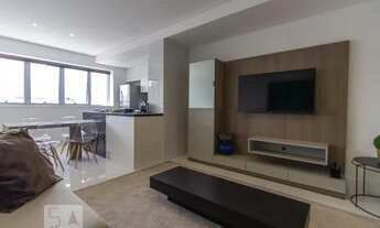 Imagem 4: Apartamento para Aluguel - Savassi, 2 Quartos, 75 m2