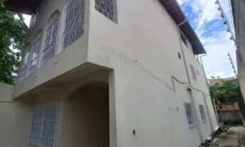 Imagem: Casa na Enéas pinheiro entre Almirante