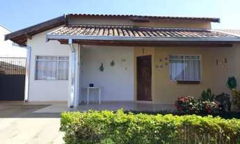 Imagem: Excelente casa com 3 dormitórios no Jardim