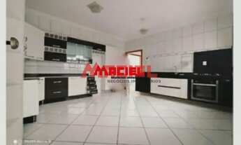 Imagem: Casa Padrão em Jacarei