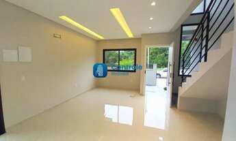 Imagem 6: JMR - Lindo sobrado com 03 dormitórios / 01 suíte 02 vagas cobertas em São Jose SC