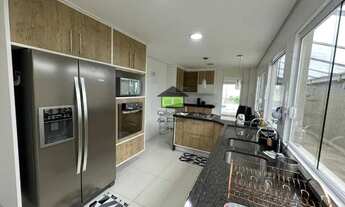 Imagem 5: Casa em condomínio próximo a Granja Viana. Com Piscina!