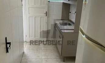 Imagem 7: JK semi mobiliado na cidade Baixa, ampla peça principal. CÓD 13244