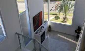 Imagem 4: Sobrado à venda no condomínio Montserrat em São José dos Campos. Venha conhecer está linda