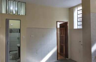 Imagem 2: Quitinete no bairro Democrata