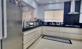 Imagem: Casa de condomínio para aluguel tem 467