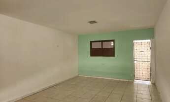 Imagem 4: Casa para aluguel com 80 metros quadrados com 4 quartos em Mangabeira