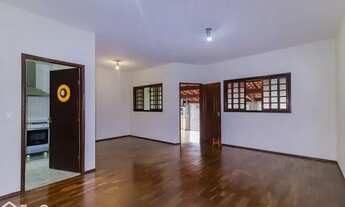 Imagem: Casa à venda em Sao Jose dos Campos