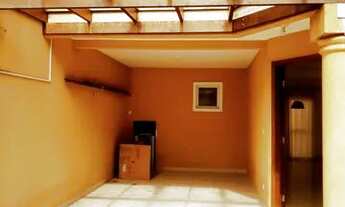 Imagem 2: Sobrado bairro Tingui - Curitiba/PR