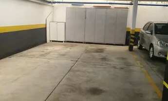 Imagem 4: Apartamento para aluguel e venda possui 220 metros quadrados com 3 quartos