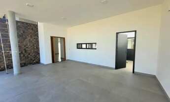 Imagem 5: Linda Casa de condomínio térrea para venda possui 210 metros com 3 suites em Boituva-SP