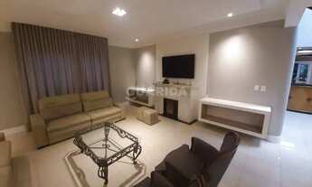 Imagem 4: Casa mobiliada com 4 suítes no bairro Petrópolis