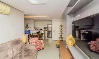 Imagem 3: Apartamento à venda em Vila Ipiranga com 68 m², 3 quartos, 1 suíte, 1 vaga