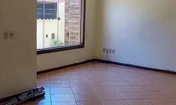 Imagem 3: Alugo imóvel comercial no bairro Cavaleiros, em Macaé