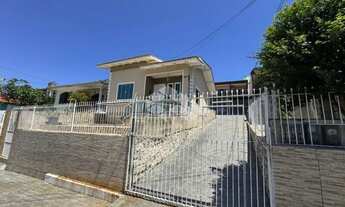 Imagem 2: Casas no bairro Barreiros, em São José- SC