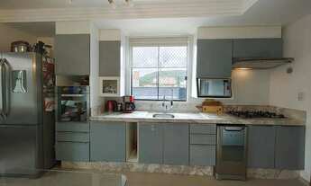 Imagem 4: Casa de esquina com 3 quartos sendo 1 suíte com sacada, ótima área de lazer