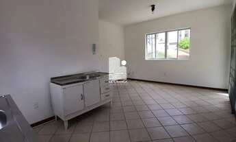 Imagem 3: Apartamento, Carvoeira, 02 Dormitórios, 01 Vaga