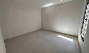 Imagem 7: Casa no Conjunto Vera Cruz: 2 Quartos (1 Suíte), Jardim e Detalhes em Granito por R$ 304 M