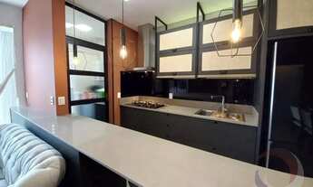 Imagem 7: Apartamento para Venda em Florianópolis, Campeche, 2 dormitórios, 2 suítes, 3 banheiros, 2