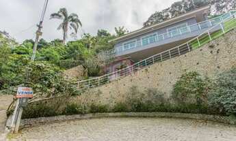 Imagem: Casa em Condomínio / Residencial / Badu