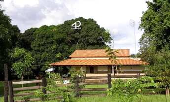 Imagem 2: Com 3 quarto(s) no bairro Zona Rural em Chapada dos Guimaraes - MT