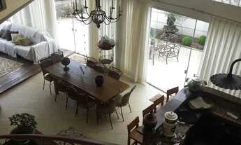 Imagem 6: Casa para aluguel tem 470 metros quadrados com 4 quartos