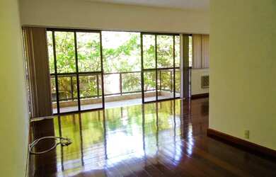 Imagem: Apartamento de 130m² na excepcional e tranquila