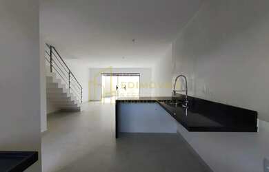 Imagem 6: Casa em Planície da Serra: Iluminação Natural e Ventilação Privilegiada