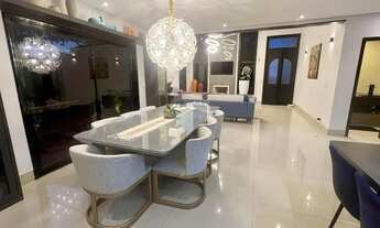 Imagem 2: Conforto Luxuoso no Reserva dos Vinhedos: Casa de Condomínio